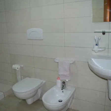 A 2 Passi Dal Castello Apartmán *